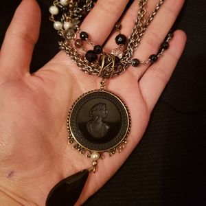 Necklace vintage style